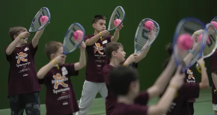 Kinder beim Sport